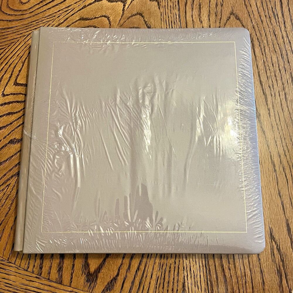 Creative Memories Sand Beige 12 x 12 Album Gold Foil Natural Pages Sealed Dented